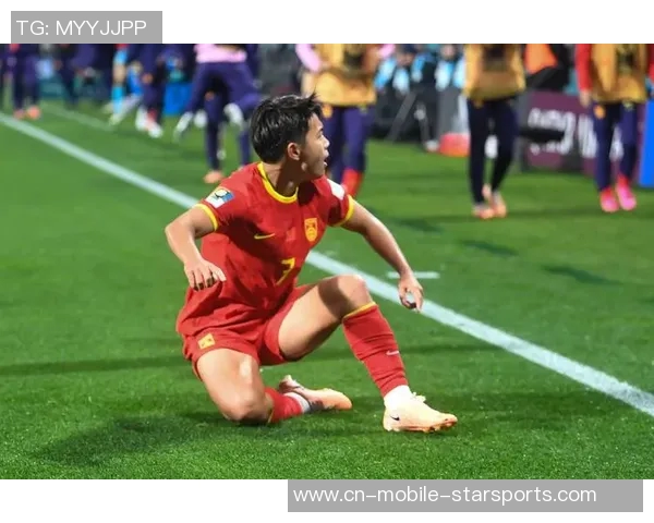 武汉女足主帅分析五线作战挑战强调奥克兰联身体素质与侵略性优势 武汉女足主帅分析五线作战挑战强调奥克兰联身体素质与侵略性优势