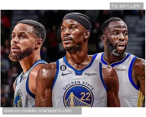 波杰与库里携手迎来第三年默契加深与巴特勒的配合日益成熟 波杰与库里携手迎来第三年默契加深与巴特勒的配合日益成熟