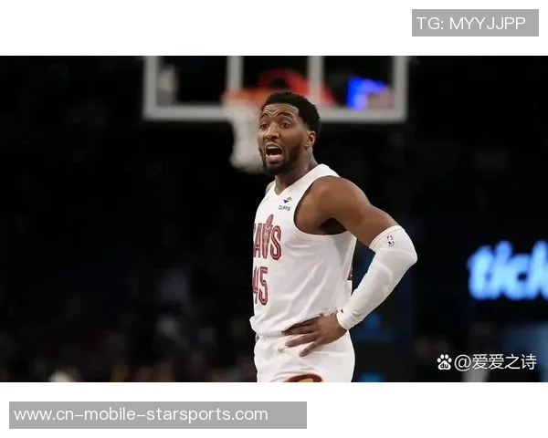 米切尔半场状态未热身9投仅3中三分1中3仅得8分助攻表现平平 米切尔半场状态未热身9投仅3中三分1中3仅得8分助攻表现平平