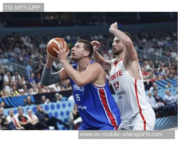 约基奇稳定发挥半场表现出色贡献13分5篮板5助攻助球队争胜 约基奇稳定发挥半场表现出色贡献13分5篮板5助攻助球队争胜