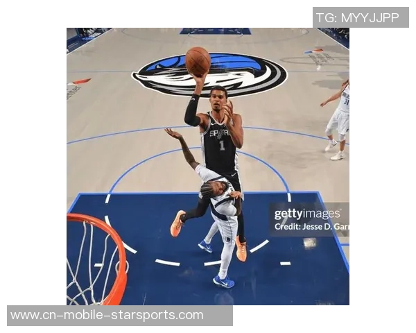 浓眉40分15篮板如同小孩对抗文班迅速进化令全联盟感到绝望